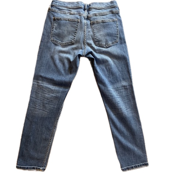 Banana Republic Girlfriend Jeans in Classic Blue - Picture 3 of 6